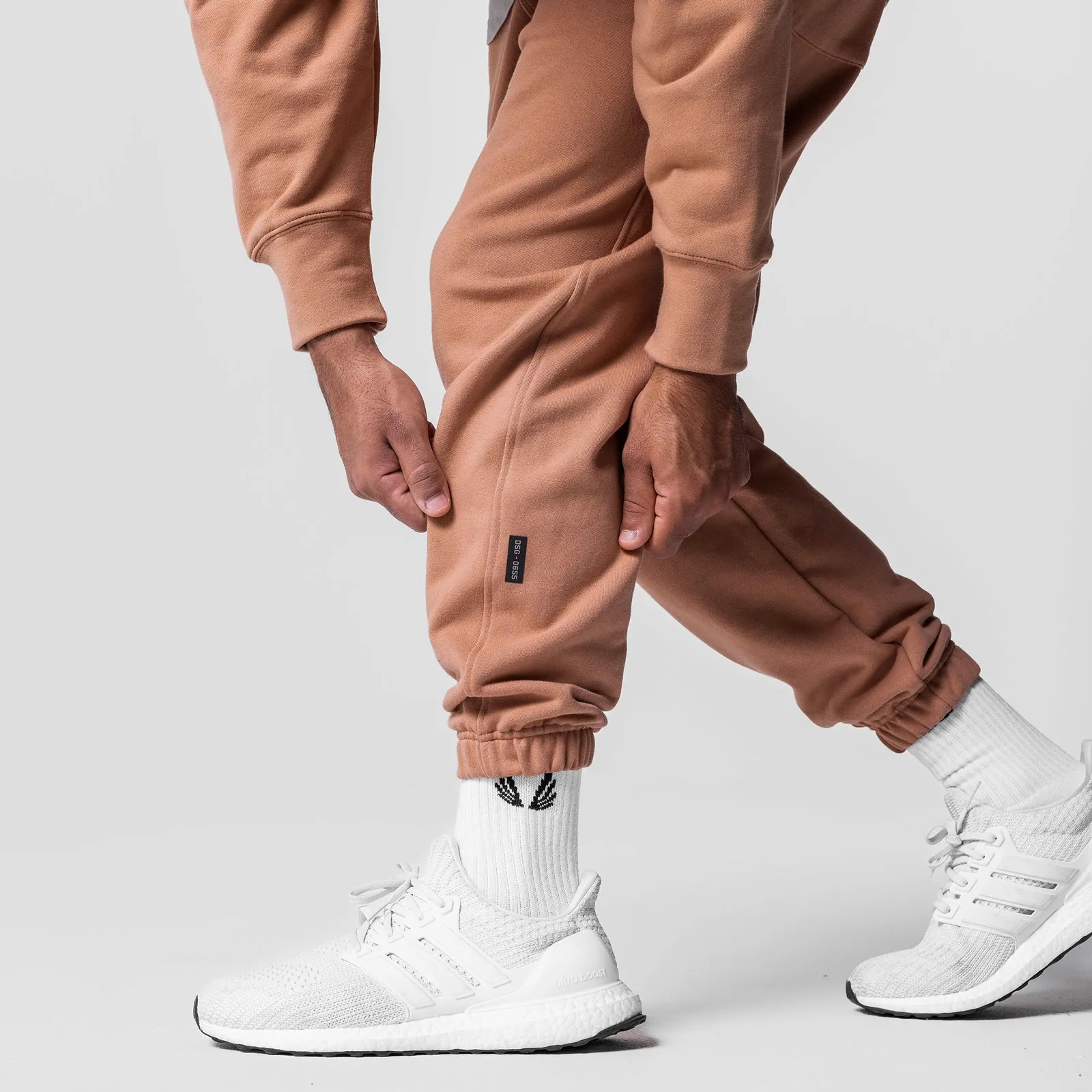 0655. Tech-Terry™ Oversized Sweats - Mars Dust