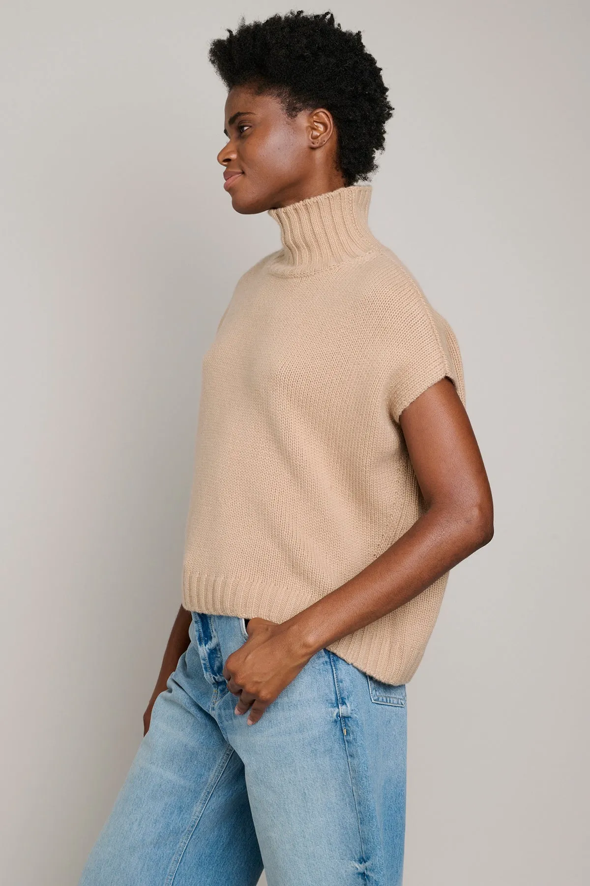 Cashmere Turtleneck Gilet