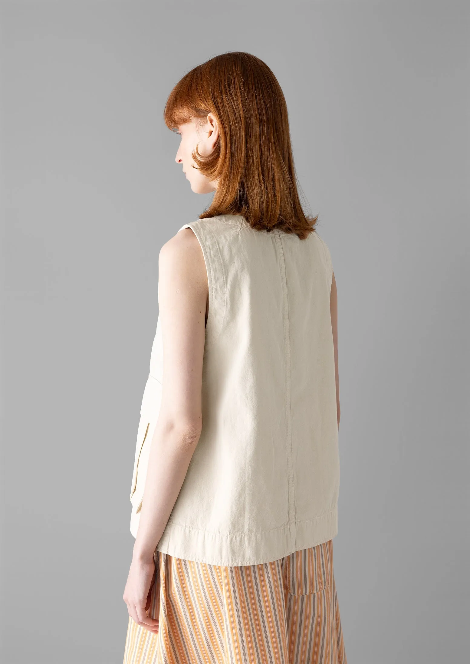 Cotton Linen Canvas Gilet | Wood Ash