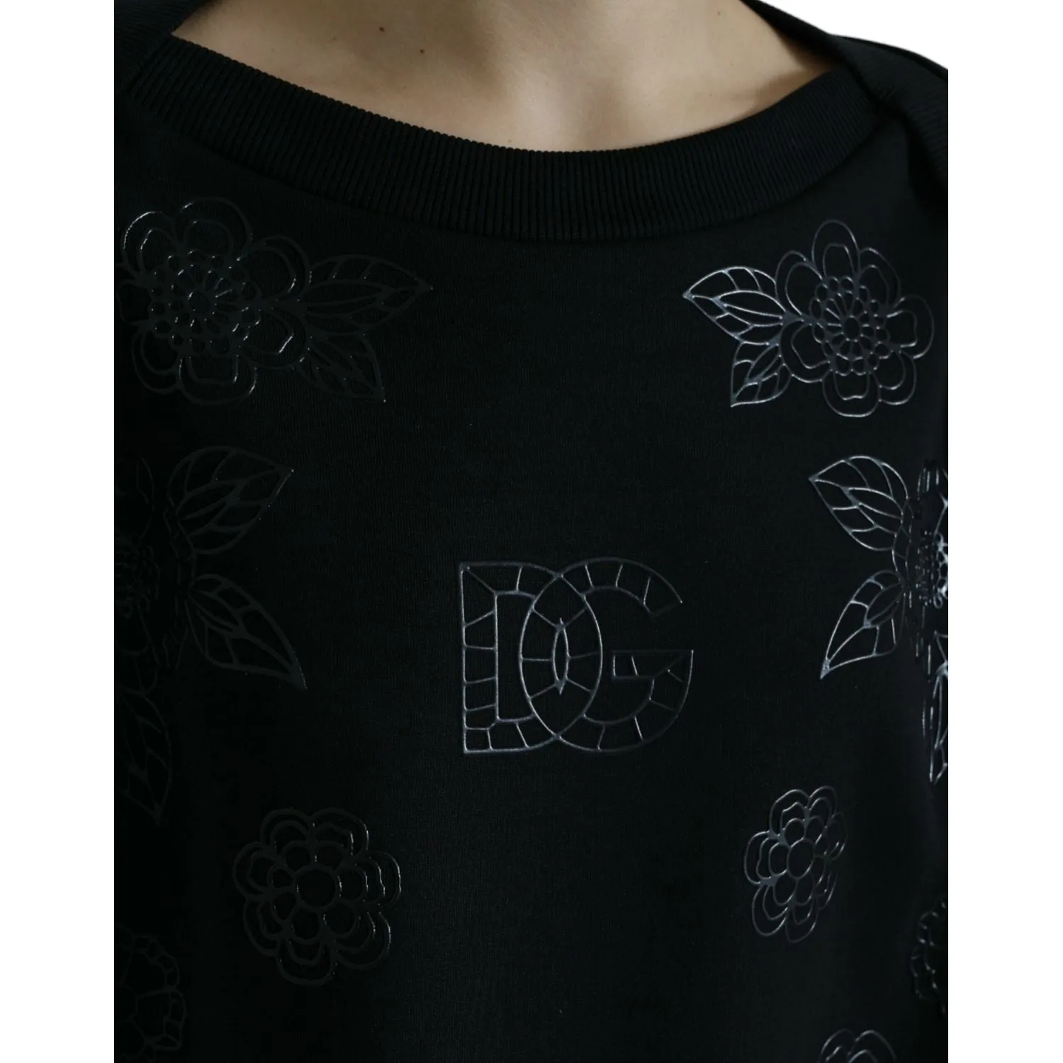 Dolce & Gabbana Elegant Black Floral Applique Sweater