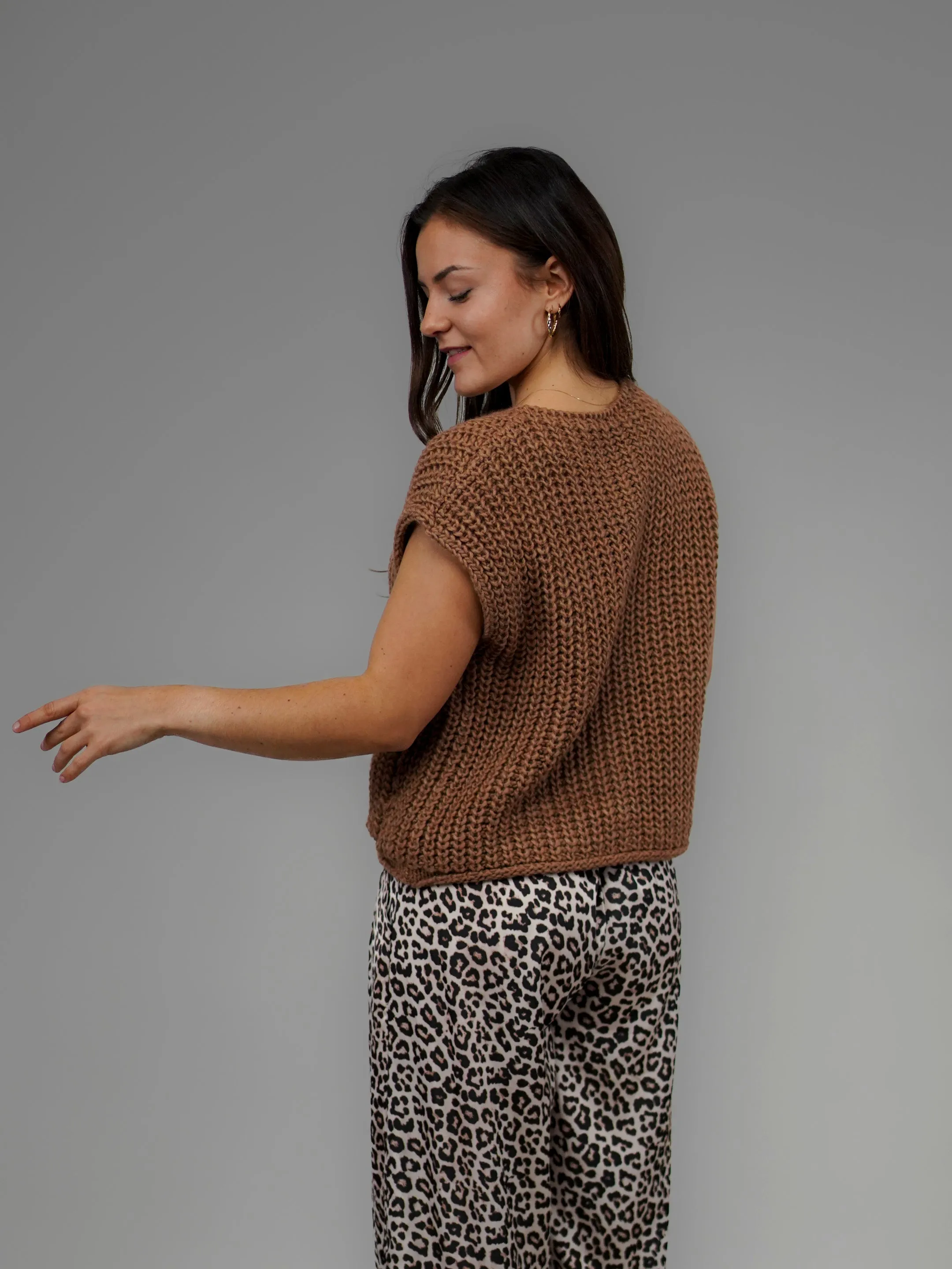 Gilet en crochet camel - 1220