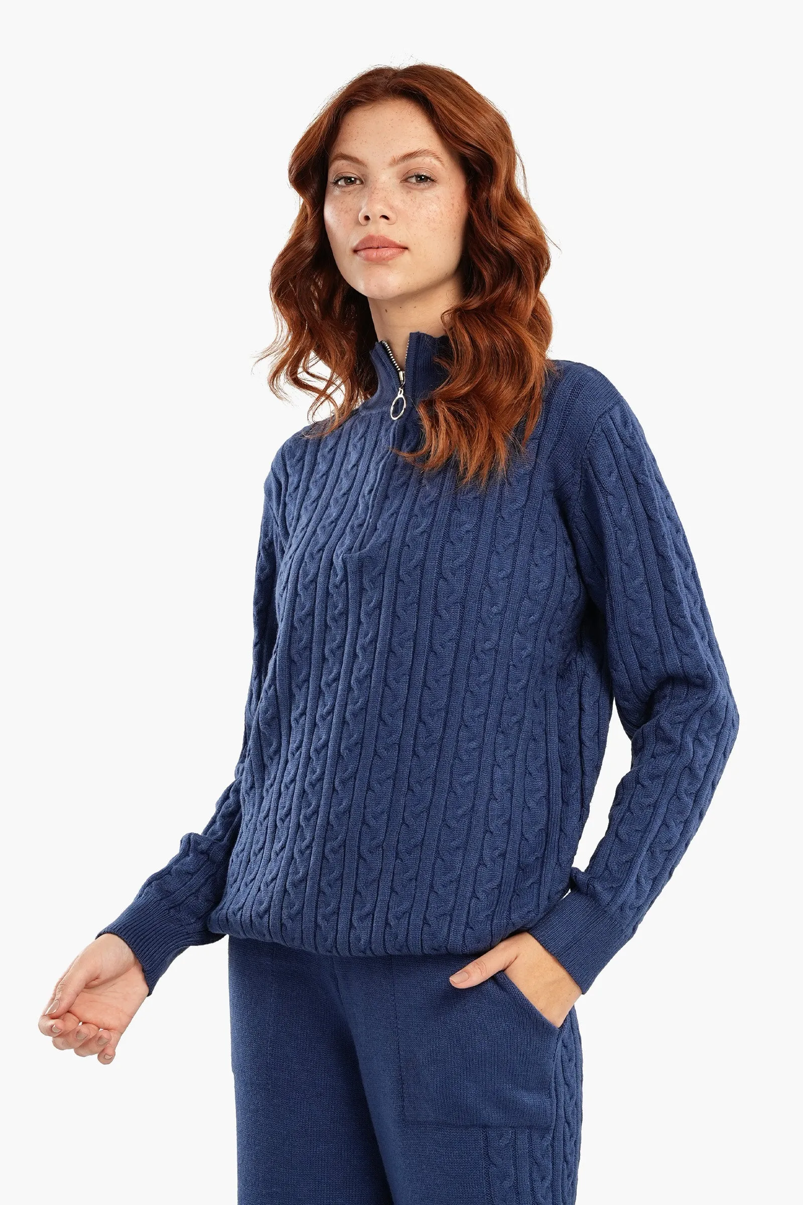 Half Stand-Up Collar Lounge Pullover