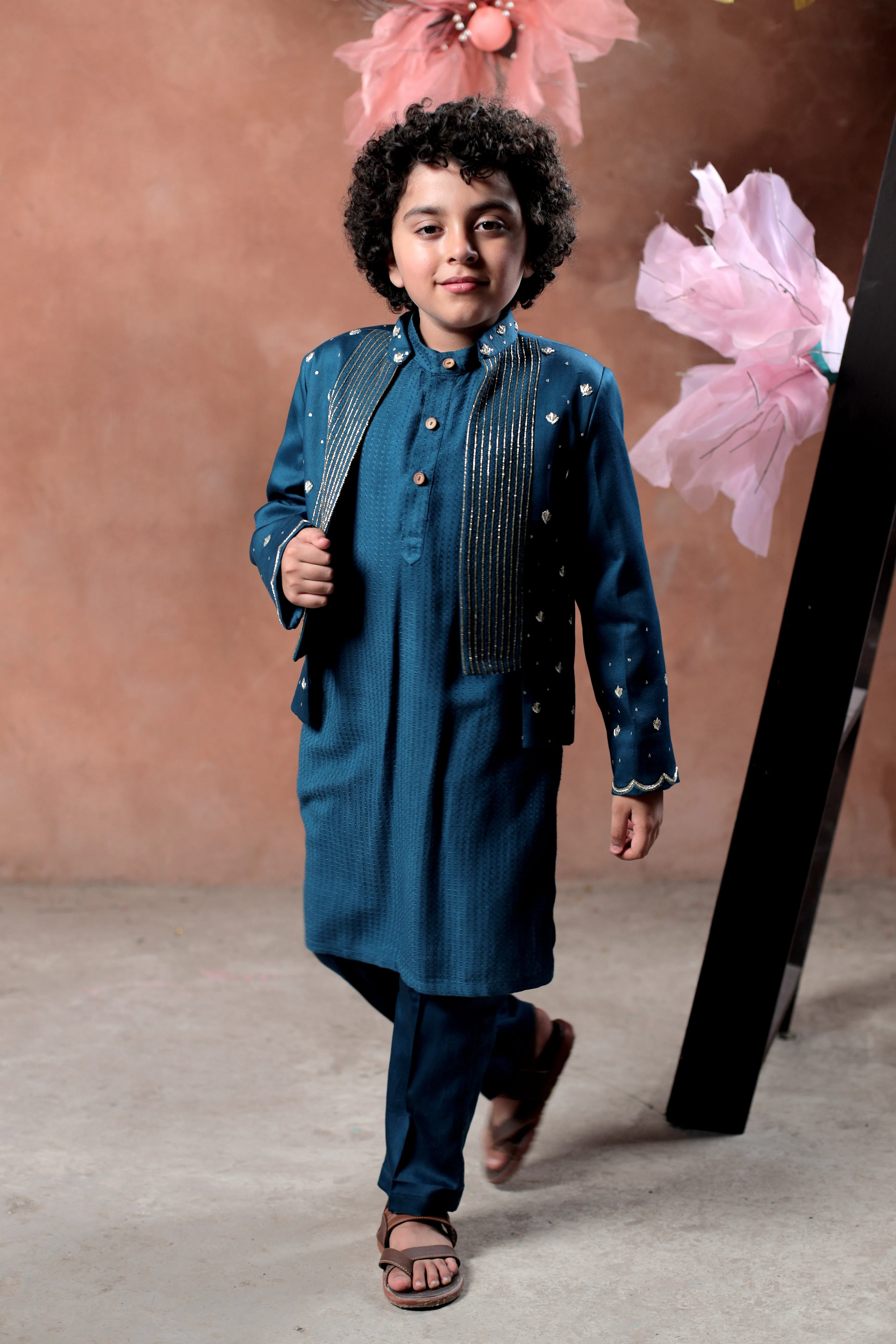 Masheer- Kurta Pyjama Set Of 2