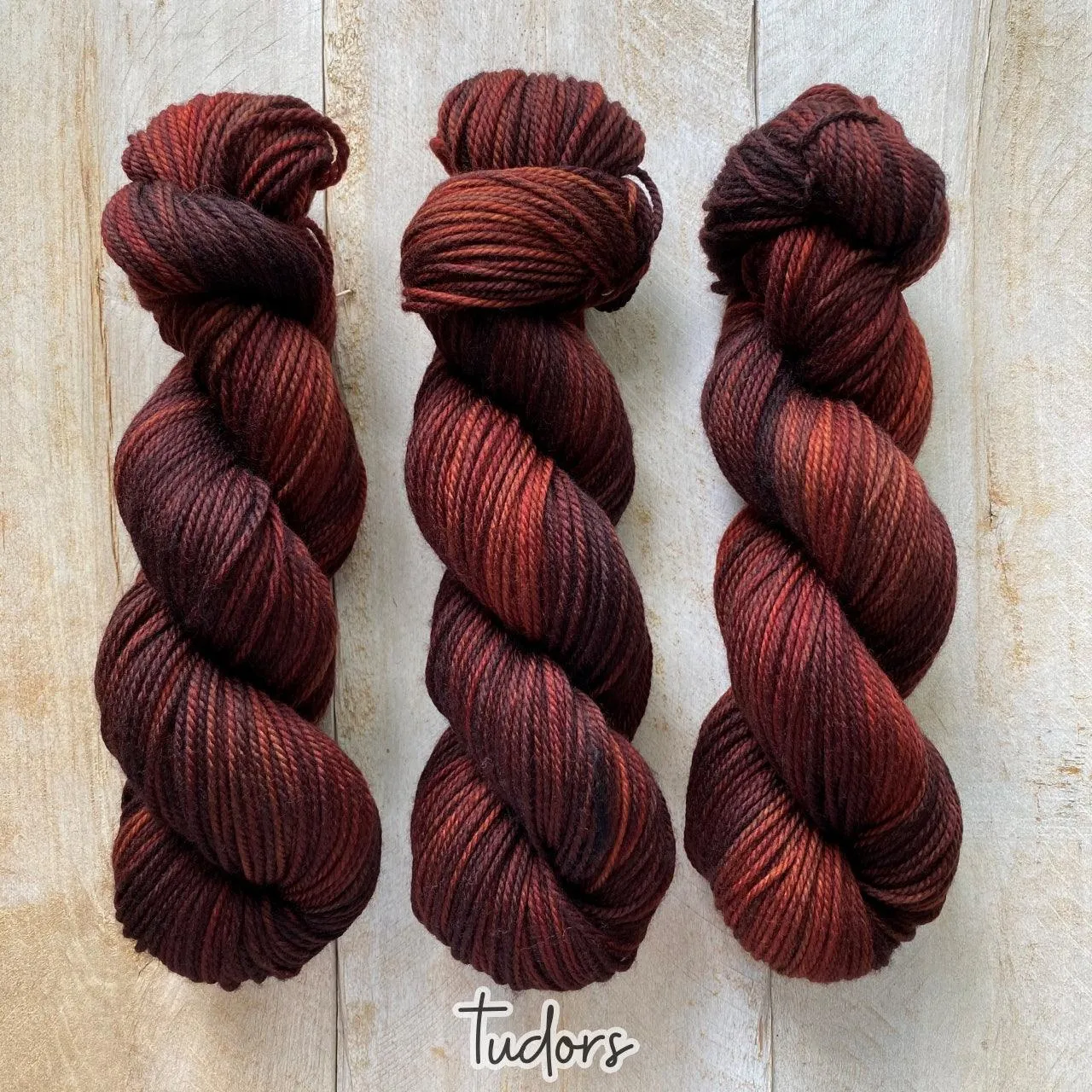 MERINO WORSTED TUDORS