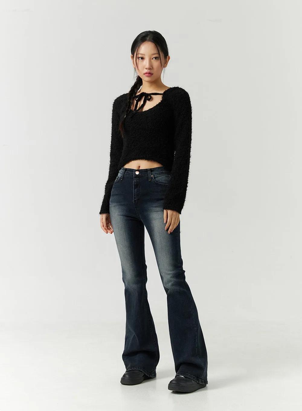 Mid-Rise Bootcut Jeans CD301