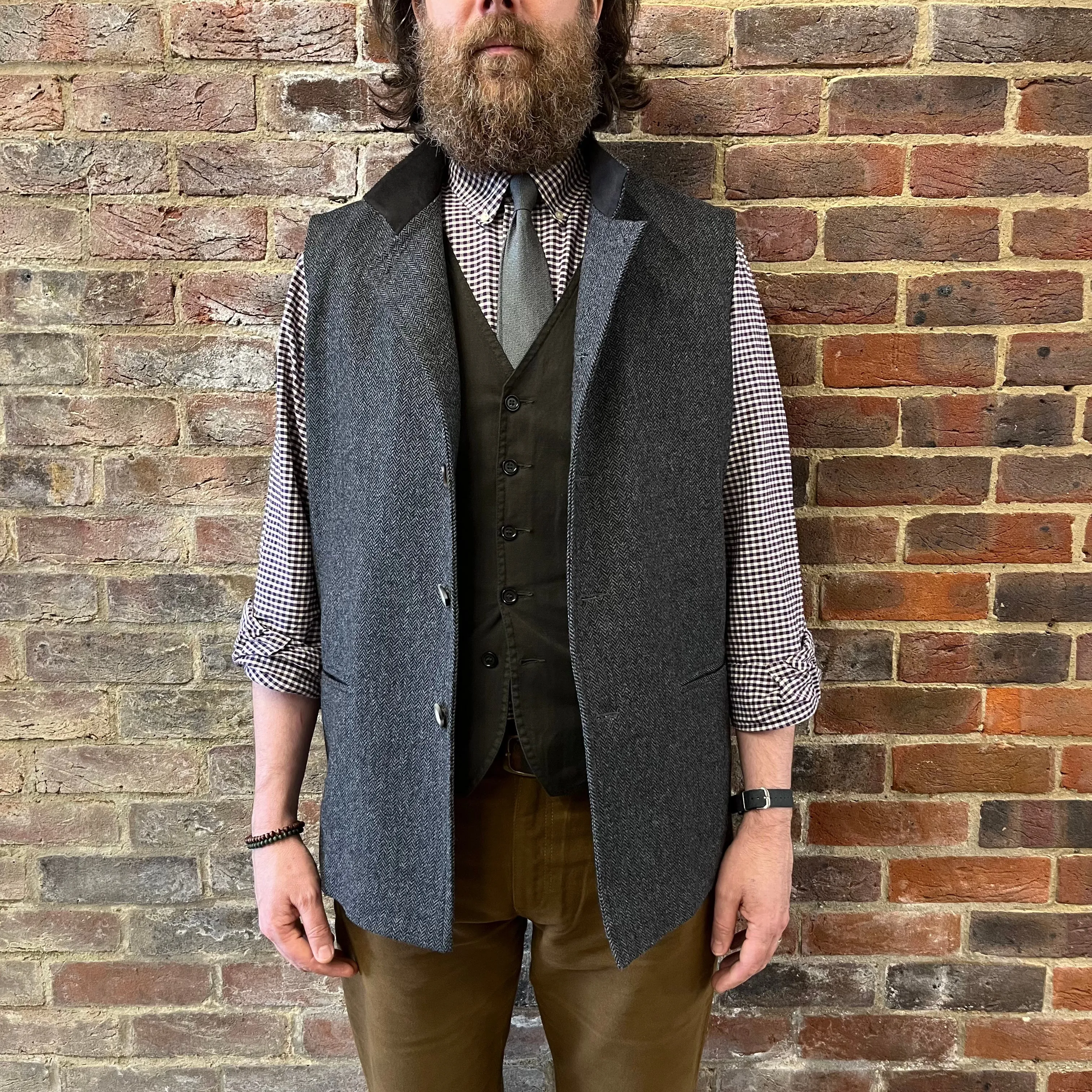 Regent - 'Barney' Nehru Collar Gilet - Charcoal Herringbone Wool